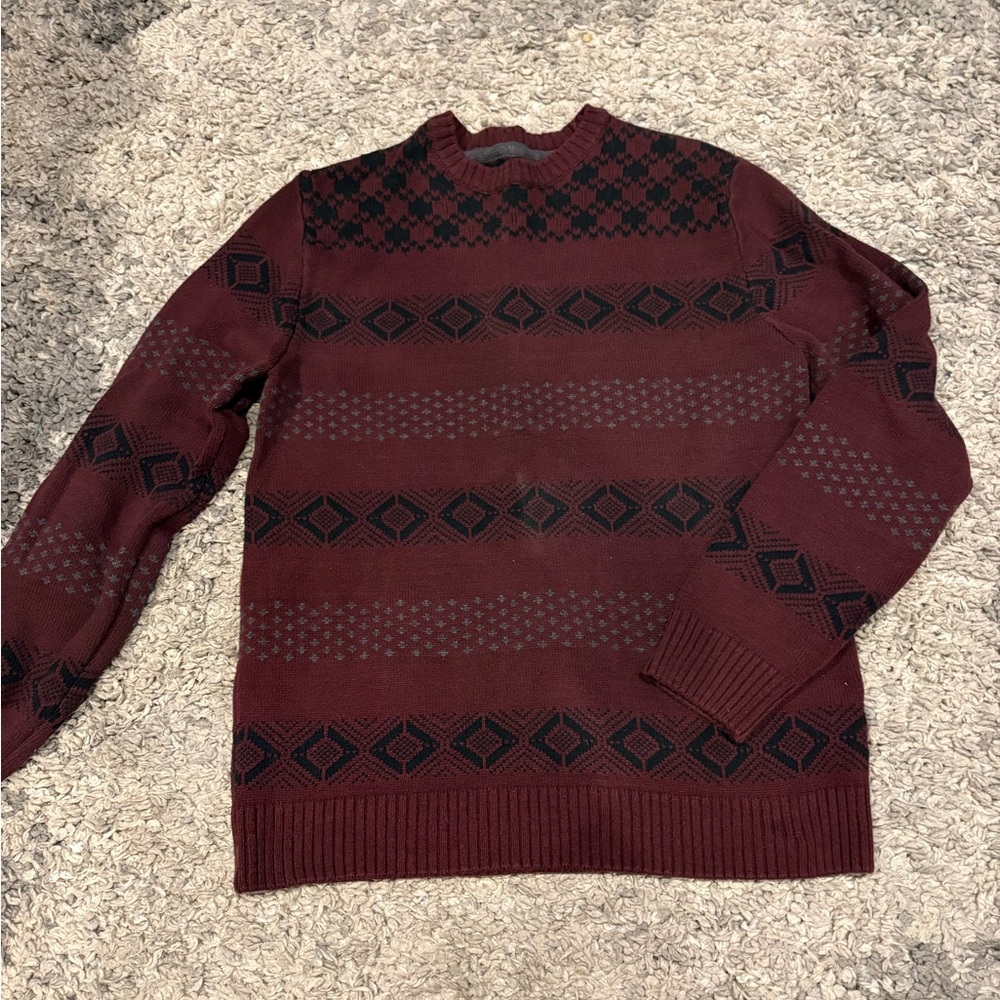 Retrofit Men's Maroon Geometric Crewneck Sweater